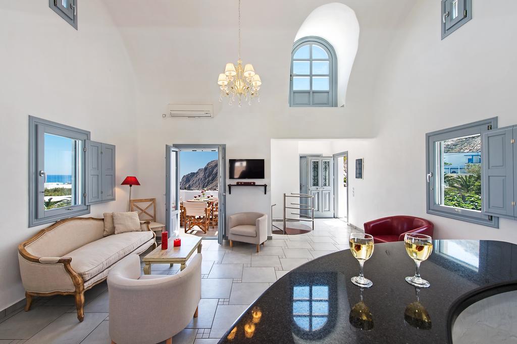 Felicity Luxury Villas Kamári Værelse billede